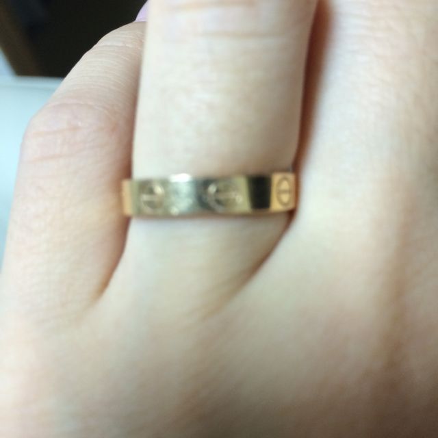 【カルティエ(Cartier)の口コミ】 普段使いできるものがいいと思い、カジュアルに付けられるラブリングを選…
