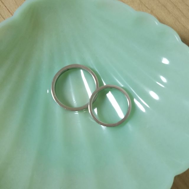 【HASUNA(ハスナ)の口コミ】 第一にエシカルジュエリーであること。第二に試着してみてありがちなデザ…