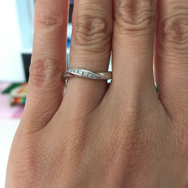 【１／ｆ エフブンノイチの口コミ】 シンプルかつ可愛いと思った。歳を取っても飽きないデザインのものを探し…