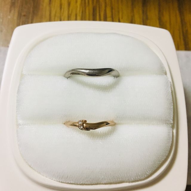 【俄(にわか)の口コミ】 最初は綺麗な和名とデザイン性に目が留まりました。
実際に試着してみると…