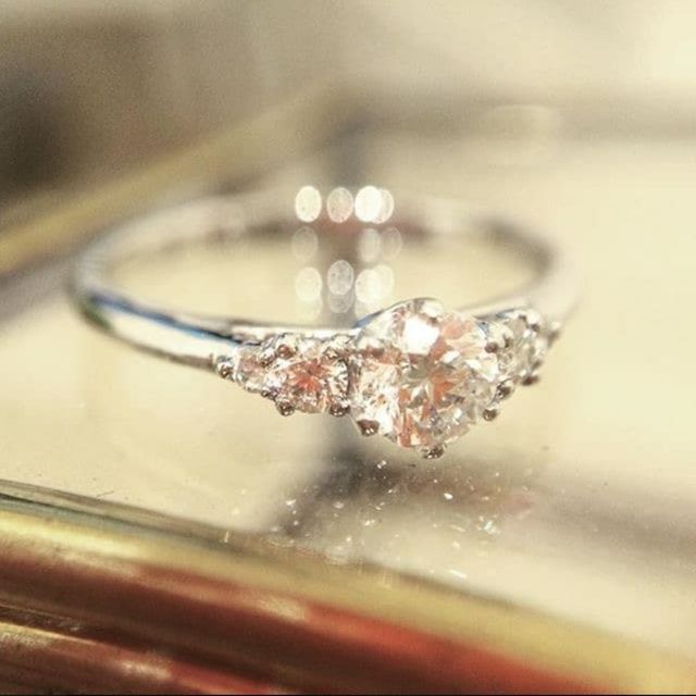 【SIENAROSE(シエナロゼ)の口コミ】 婚約指輪は自分で気に入ったものを選びたかったので、元々好きだったシエ…