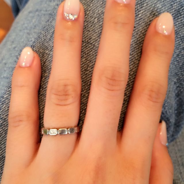 【シャネル(CHANEL)の口コミ】 シャネルの結婚指輪で彼のものはダイヤの無いタイプです。シンプルで大人…