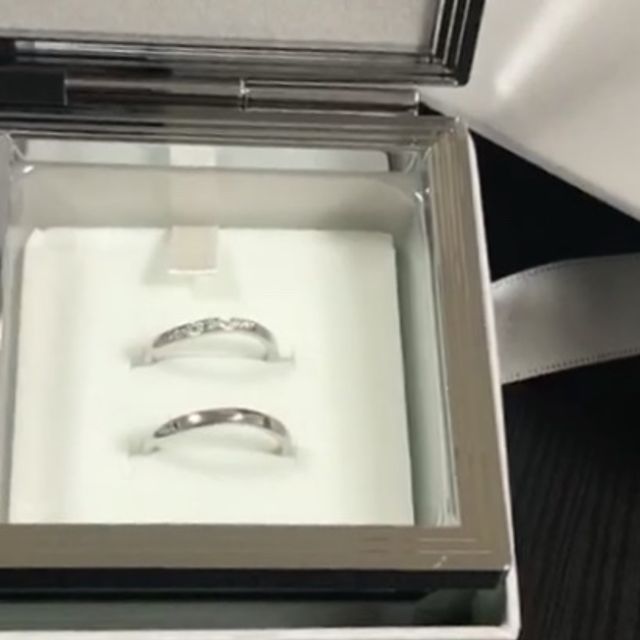 【canal4℃(カナルヨンドシー)の口コミ】 ストレートタイプよりウェーブタイプのリングが良かったのでこれにするこ…