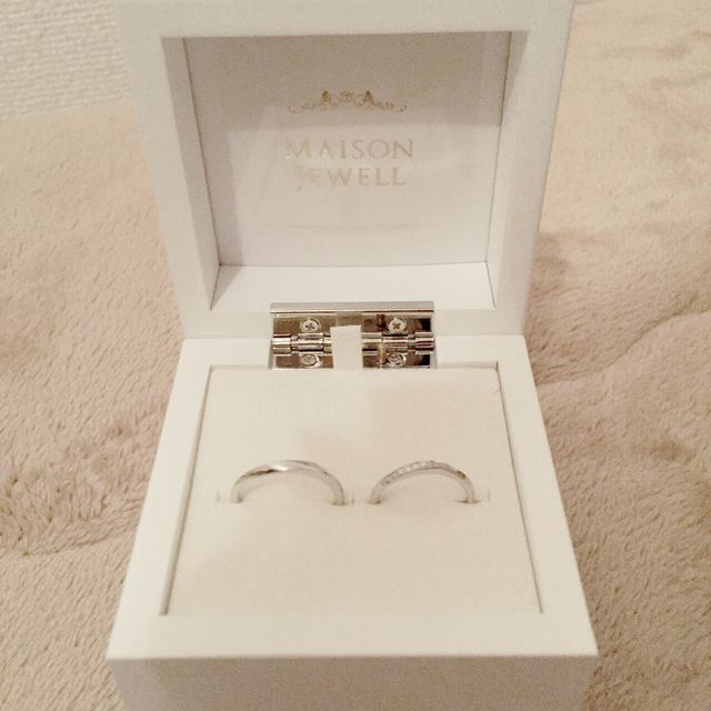 【MAISON JEWELL(メゾンジュエル)の口コミ】 ウェーブのデザインで可愛らしく、太めの指も多少カバーできると思います…