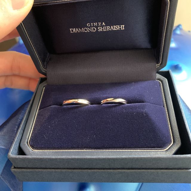 【銀座ダイヤモンドシライシの口コミ】 着けた時の見た目が気に入り、購入しました。
普段使いしたかった為、普段…
