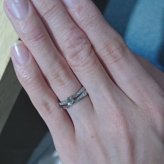 【ROYAL ASSCHER(ロイヤル・アッシャー)の口コミ】 ロイヤルアッシャーの独自のカッティングがきれいなリングです。色々なリ…