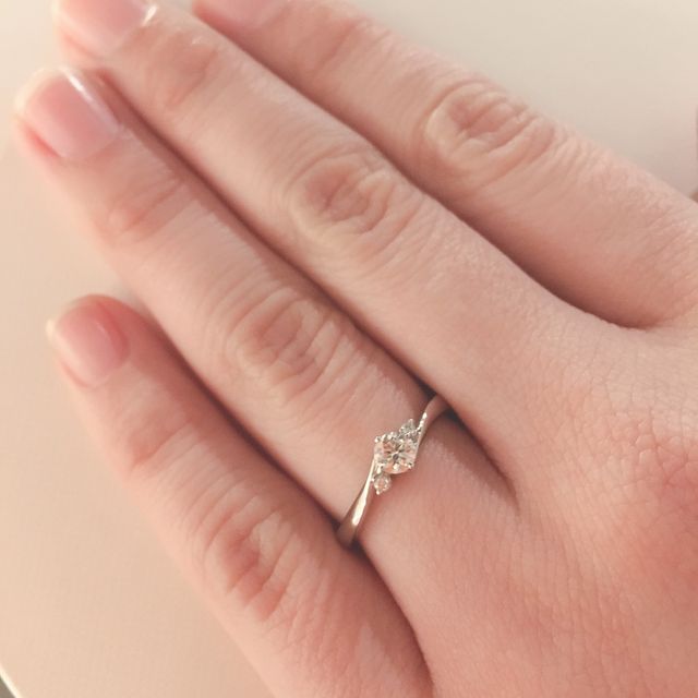 【アイプリモ(I-PRIMO)の口コミ】 百貨店で他のブランドのお店を回らせていただいて説明を受けていた中、ア…