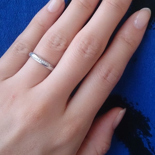 【PILOT BRIDAL(パイロットブライダル)の口コミ】 できるだけシンプルなものを探していました。嫌味にならないデザインと、…