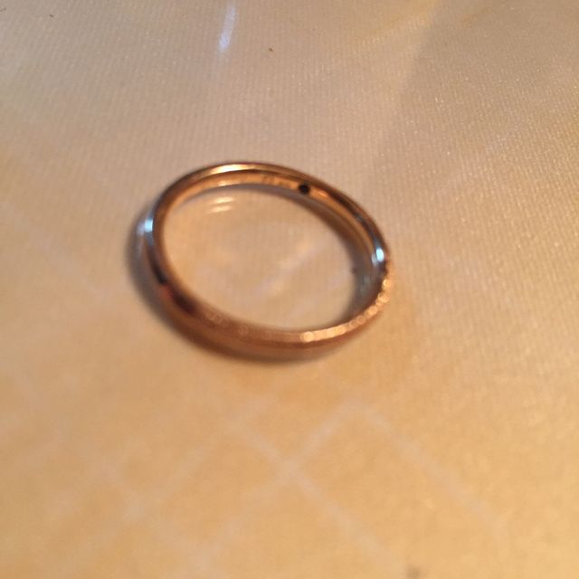 【アンジェリックフォセッテ(Angelique Fossette)の口コミ】 なかなかしっくりくるものがない中、スターダスト加工という、オリジナル…