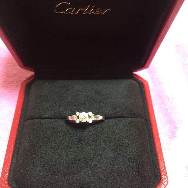 【カルティエ(Cartier)の口コミ】 いろいろな婚約指輪を見ていましたが気に入るものがなく諦めかけていた時…