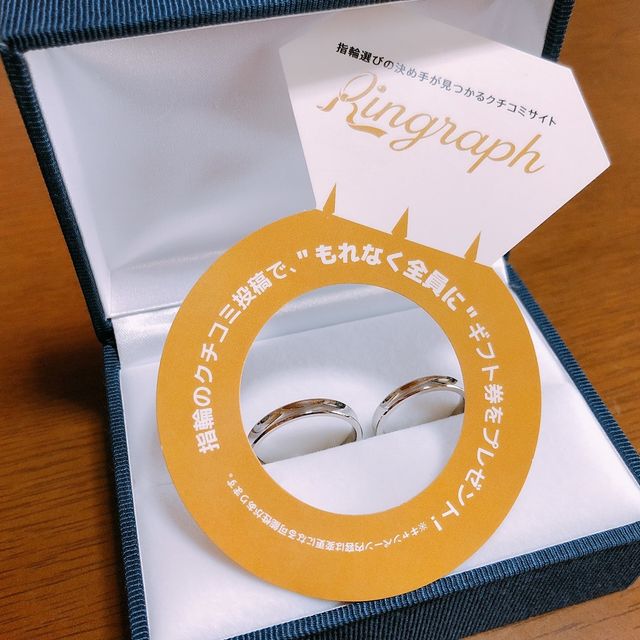 【Ptau(ピトー)の口コミ】 お互いの仕事上、指輪自体に強度が欲しく、硬めの指輪にしました。デザイ…