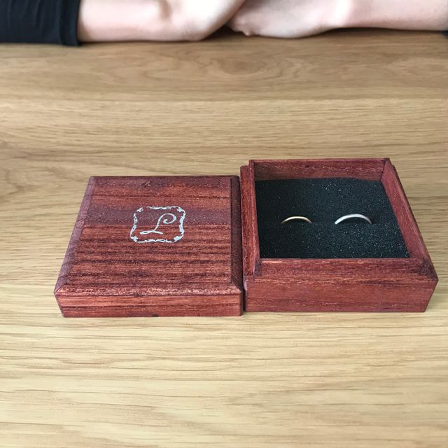 【Lovignette(ラヴィネット)の口コミ】 結婚指輪は常につけていたいと思っていたので、できるだけシンプルなもの…