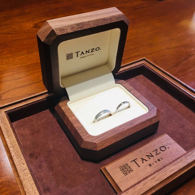 【TANZO.(鍛造指輪)の口コミ】 鍛造で作って頂けると指輪店を探していました。こちらは、鍛造なのはもち…