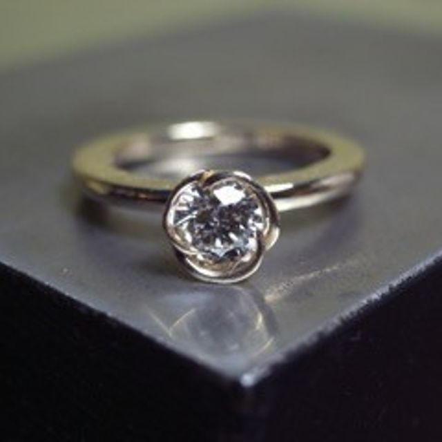 【ichi(イチ)の口コミ】 まずは、婚約指輪に一目惚れしたのでお店は【ichi】さんにお願いしようと…