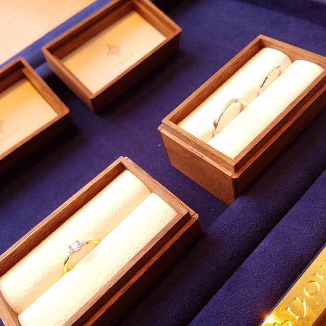 【PORTADA(ポルターダ)の口コミ】 プラチナとゴールドの組み合わせ‼︎つけたときの肌のなじみがよかったです^…