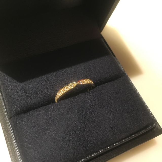 【ラザール ダイヤモンド(LAZARE DIAMOND)の口コミ】 マリッジリングもダイヤモンドが入ったデザインが良いなと探していて、ラ…