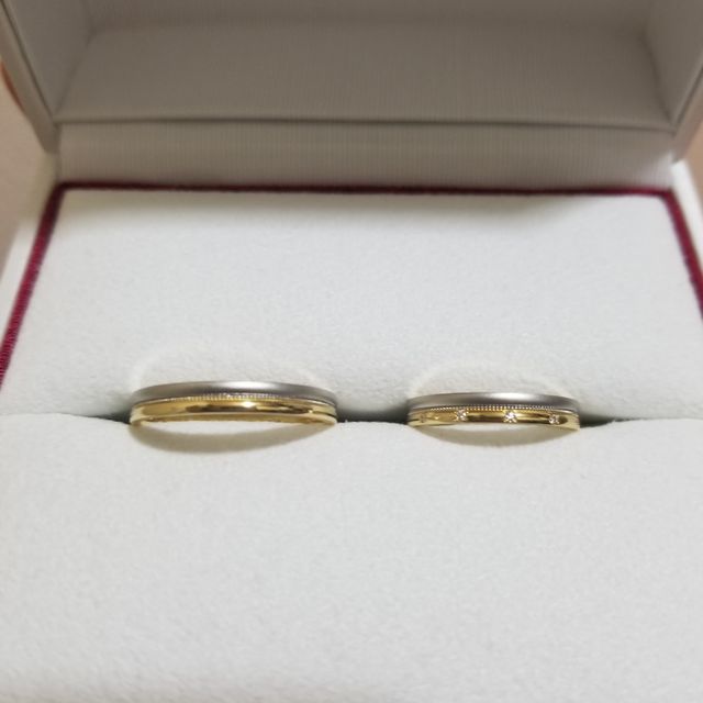 【Katamu(カタム)の口コミ】 鍛造タイプを探していたのと、何よりデザインと付け心地です！結婚指輪と…