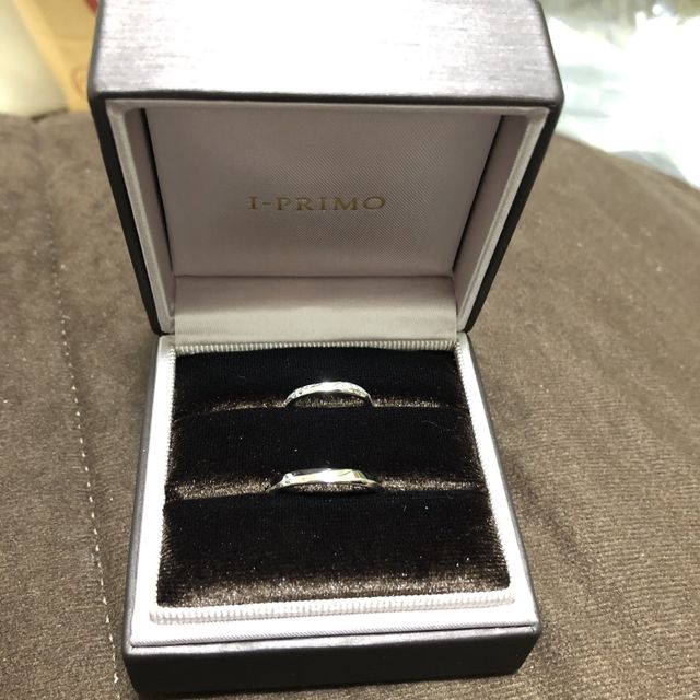 【アイプリモ(I-PRIMO)の口コミ】 指輪のデザインでとても悩み、何度もお店に足を運びましたが、嫌な顔せず…