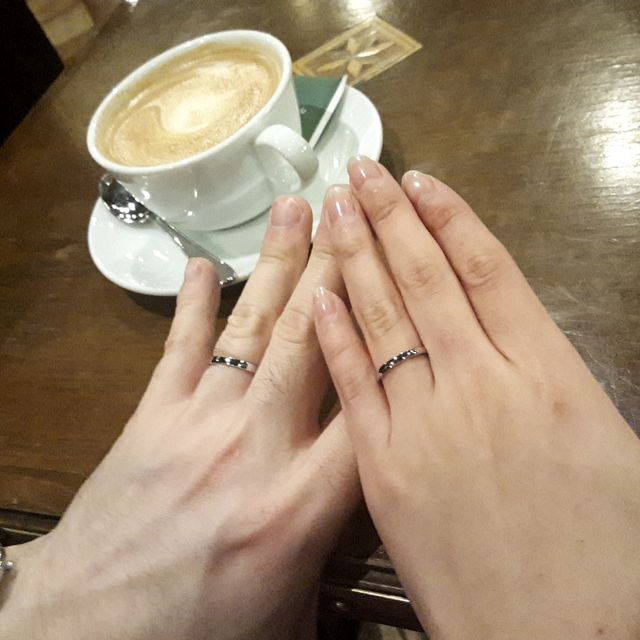 【銀座ダイヤモンドシライシの口コミ】 シンプルなところが一番のポイントでした。長い間ずっと身につけるものな…