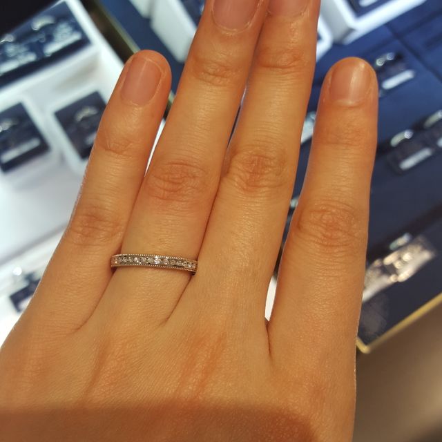 【ROYAL ASSCHER(ロイヤル・アッシャー)の口コミ】 世界三大カッターズブランドとして有名なだけあり、結婚指輪に使われるよ…