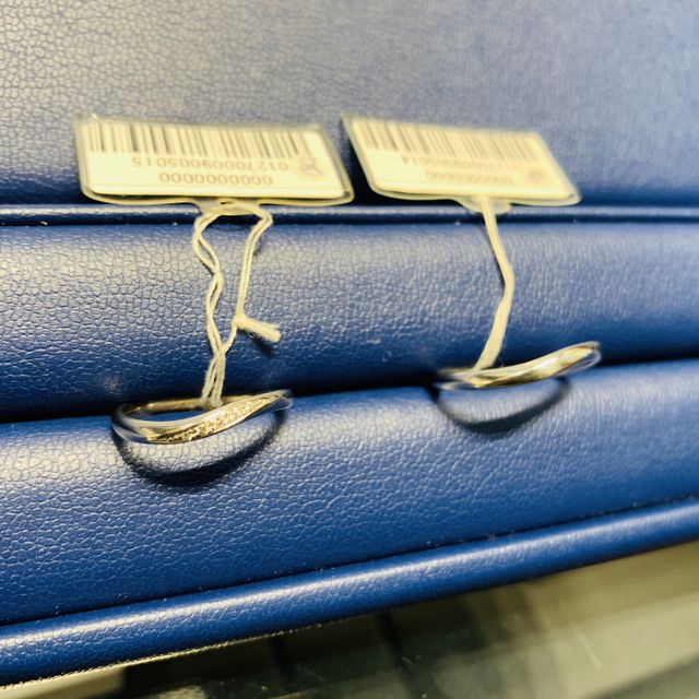 【銀座ダイヤモンドシライシの口コミ】 自分たちの価格に見合ったものの候補を出していただき、直感で選びました…