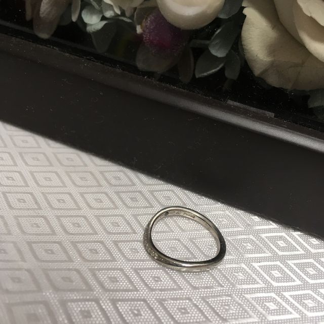 【4℃ BRIDAL(ヨンドシーブライダル)の口コミ】 シンプルなデザインと手頃な価格。
他の店舗も回っていましたがショップウ…