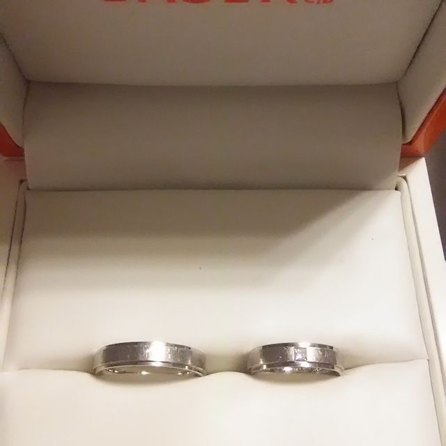 【CHRISTIAN BAUER(クリスチャンバウアー)の口コミ】 さまざまなブランドを巡り検討しているうちに、
指輪にも製法の違いがある…