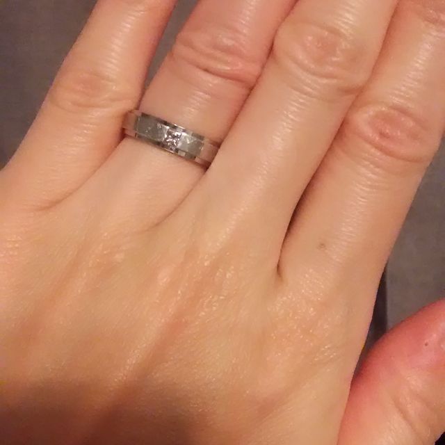 【CHRISTIAN BAUER(クリスチャンバウアー)の口コミ】 さまざまなブランドを巡り検討しているうちに、
指輪にも製法の違いがある…
