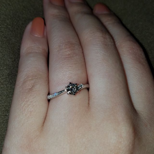 【アイプリモ(I-PRIMO)の口コミ】 予算は特に決めてませんでしたが、華やかで指が綺麗に見えるデザインだっ…