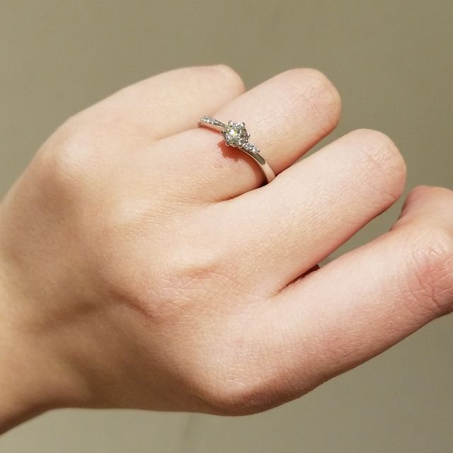 【アイプリモ(I-PRIMO)の口コミ】 予算は特に決めてませんでしたが、華やかで指が綺麗に見えるデザインだっ…