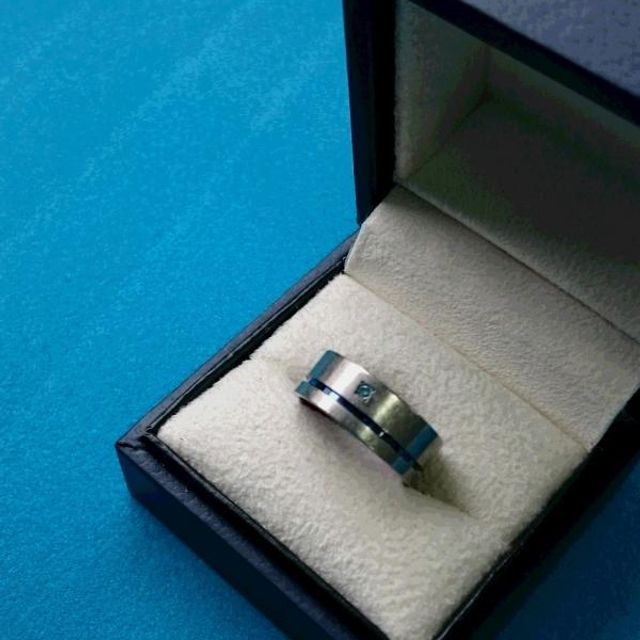 【SORA(ソラ)の口コミ】 婚約・結婚指輪をひとつにしてずっと着けていられる指輪を探していました…