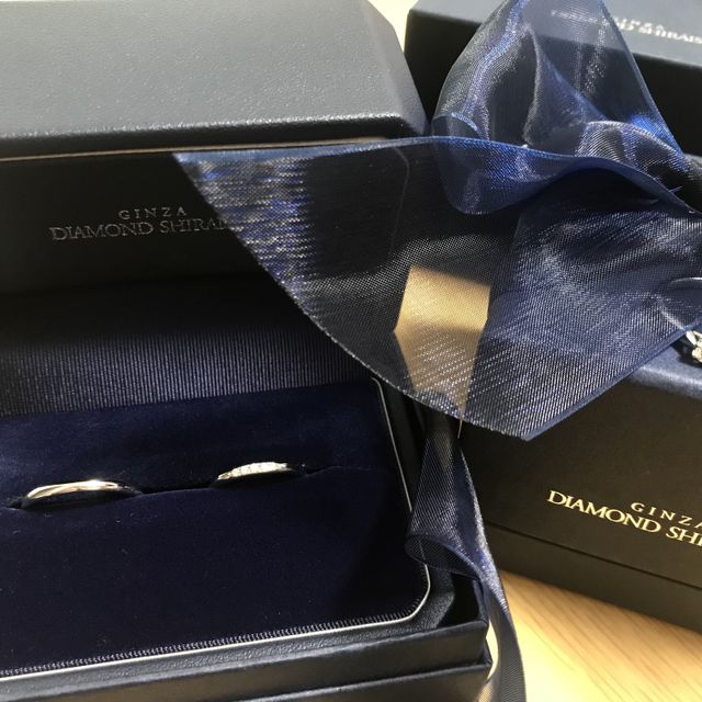 【銀座ダイヤモンドシライシの口コミ】 指輪のリリーという名前が、好きな曲に出てくるのが最終的な決め手でした…