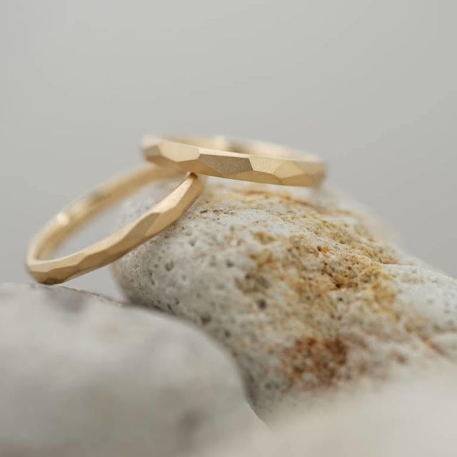 【THREE TREES(スリーツリーズ)の口コミ】 お互いが相手のことを思って結婚指輪を製作できるというところが決め手で…