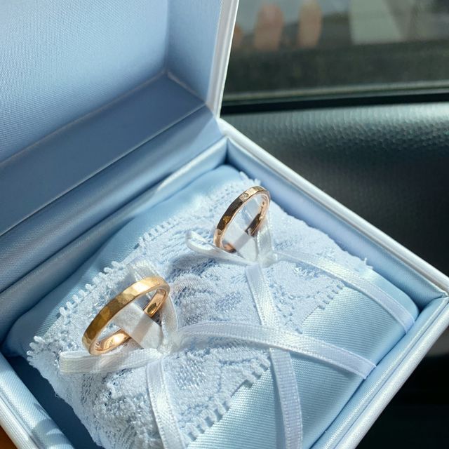 【指輪工房 ケルヒ  KELLCHの口コミ】 鍛造で作られた指輪は、とても丈夫に出来ています。艶消し加工で落ち着い…