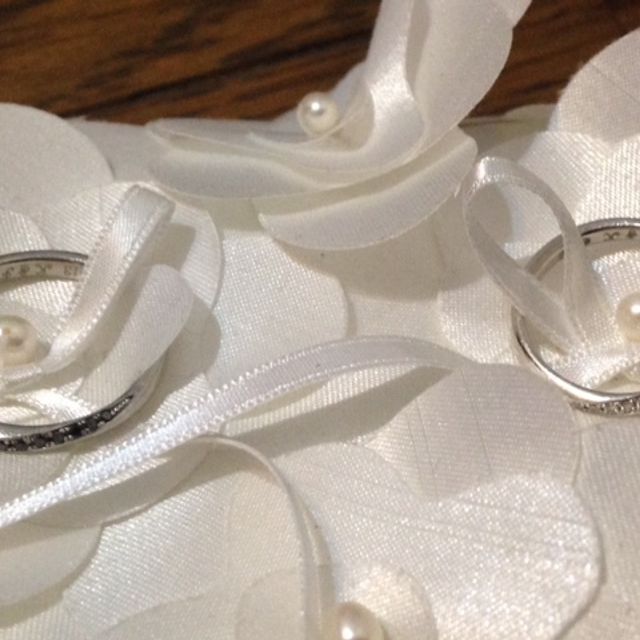 【Ponte Vecchio(ポンテヴェキオ)の口コミ】 結婚指輪は毎日着用するので、リングの細さと品質、デザイン性を重視しま…