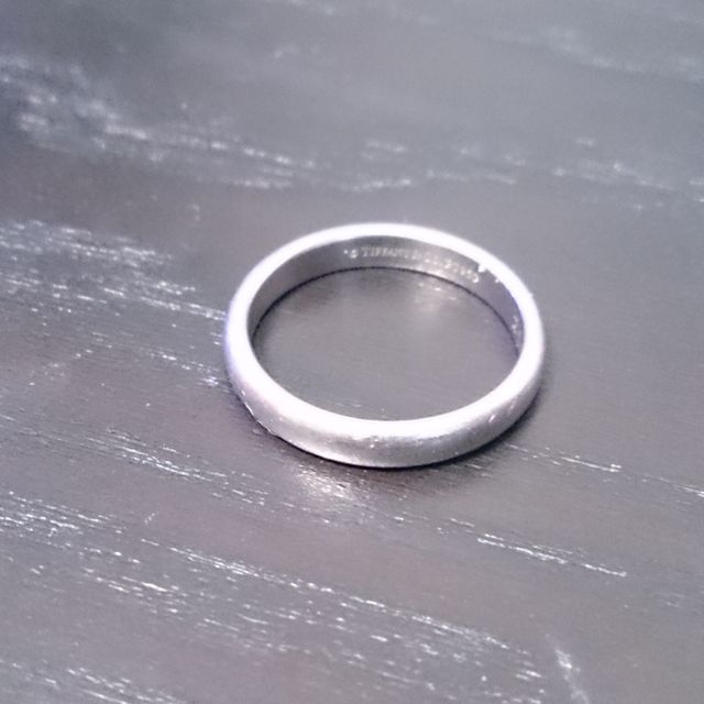 【ティファニー(Tiffany & Co.)の口コミ】 １０代の頃からリングはティファニーのものしか買っていませんでした。テ…