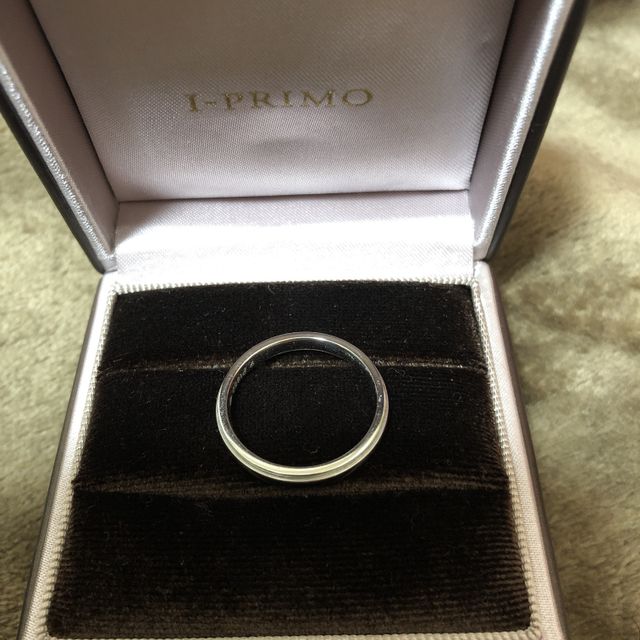 【アイプリモ(I-PRIMO)の口コミ】 インターネットで検索をしていく中で、女性用の結婚指輪の全周ダイヤ等の…