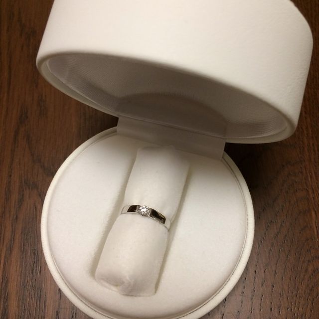 【Sirena Azzurro(セイレーン アズーロ)の口コミ】 シンプルなデザインで、家事や仕事にも支障の出ないものを探していたとこ…