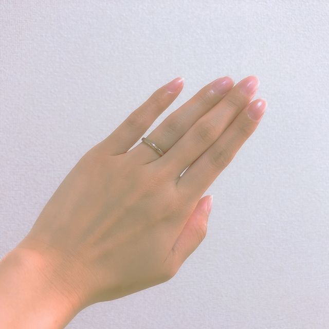 【銀座ダイヤモンドシライシの口コミ】 とにかくシンプルが1番！と思っていたので、このデザインに一目惚れしまし…