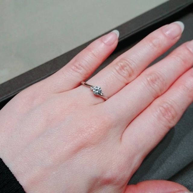 【アイプリモ(I-PRIMO)の口コミ】 シンプルだけどダイヤ一個上になっているものではない方がいいとの要望に…