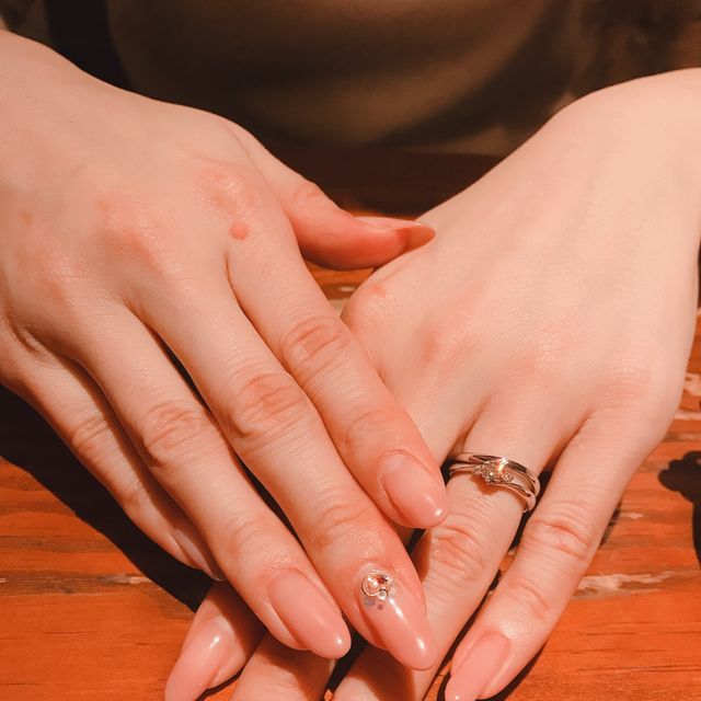 【アイプリモ(I-PRIMO)の口コミ】 中々見に行く事が出来ない都合上、数あるデザインの中から予算に合わせて…