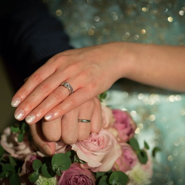 【ハリー・ウィンストン(Harry Winston)の口コミ】 色々なブランドで試着しましたが、一番自分の指にしっくりだと感じた指輪…