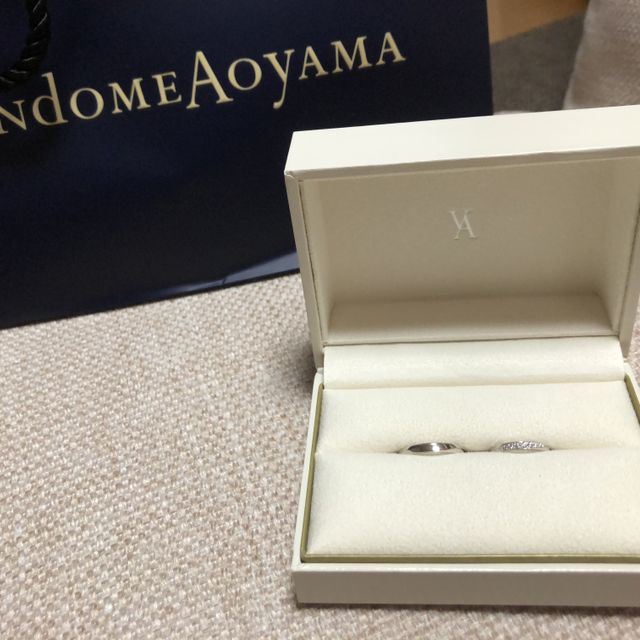 【ヴァンドーム青山(VENDOME AOYAMA)の口コミ】 決め手はデザインです。
もともと何のイメージもなく指輪を見に行っていて…