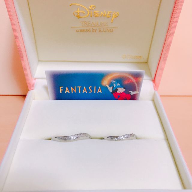 【ケイウノ ブライダル(K.UNO BRIDAL)の口コミ】 元々ディズニーが好きだったのでケイウノにするのは決めていました。
雑誌…