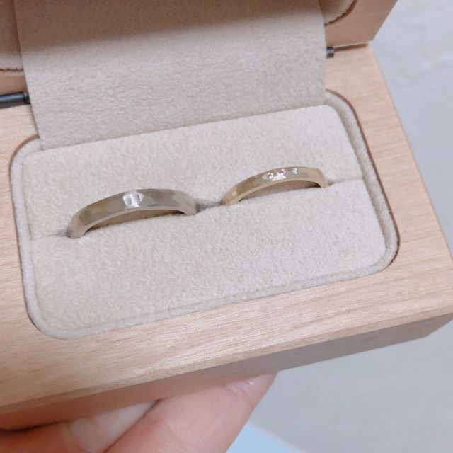 【uchimari(ウチマリ)の口コミ】 全てオリジナルで自分たちの理想の指輪を作ることが出来たのでたくさんの…