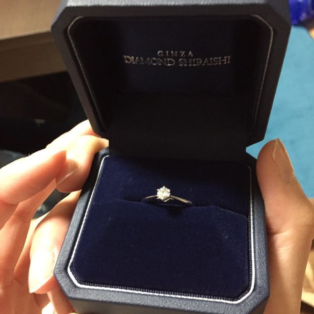 【銀座ダイヤモンドシライシの口コミ】 プロポーズを受けてから旦那さんと2人で見に行きどういう指輪が良いか全く…