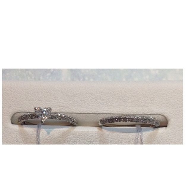 【RoseMarry(ローズマリー)の口コミ】 ハート好きなので指輪がハートの形をした物なども魅力的に見えて試着も沢…