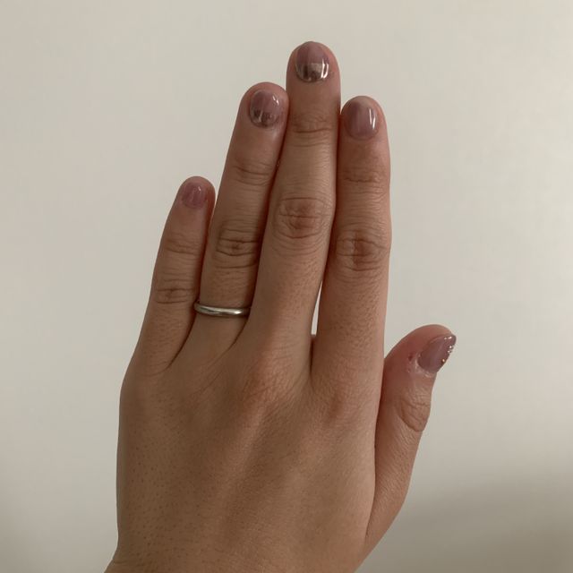 【カルティエ(Cartier)の口コミ】 どんな格好でも合わせやすいものが欲しく、またTPOを問わないようなものと…