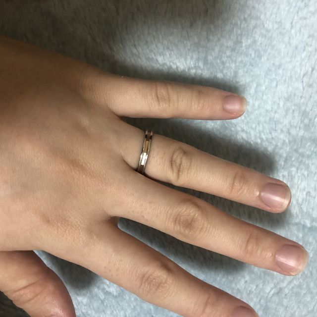 【ティファニー(Tiffany & Co.)の口コミ】 シンプルなのに可愛いところがティファニーの良さだと思います。シンプル…