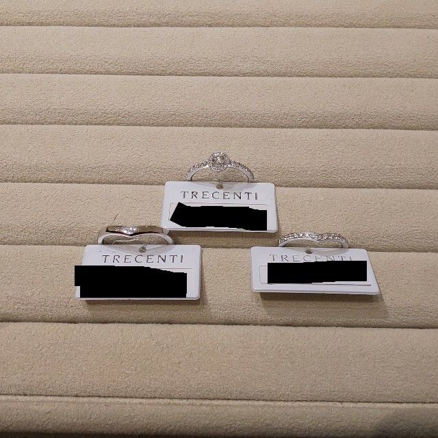 【TRECENTI(トレセンテ)の口コミ】 この婚約指輪はセレブや海外の方が付けてるイメージがあり、ここのお店に…